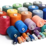 Як обрати швейні нитки для різних типів тканин?